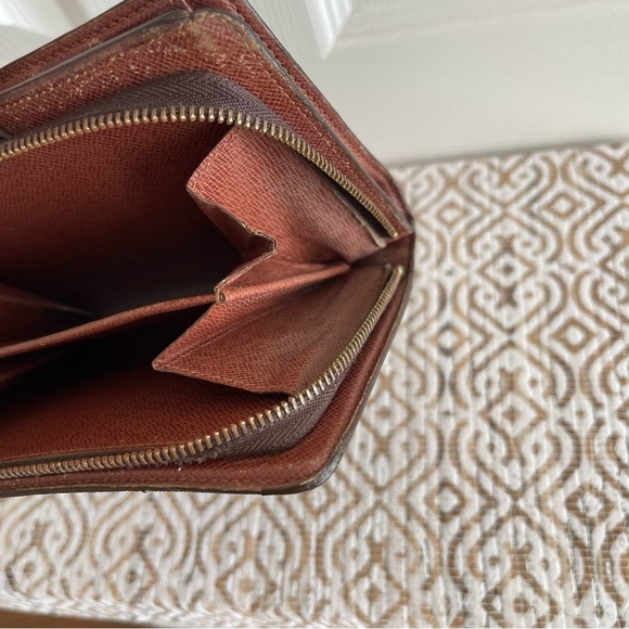 Louis Vuitton Monogram Porte Papier Zippe Wallet Compact Canvas Bifold - Picture 9 of 12